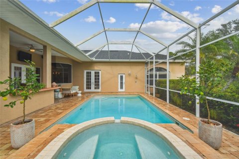Villa ou maison à louer à Bradenton, Floride: 4 chambres, 315.87 m2 № 2091485 - photo 4