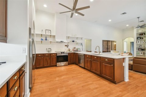 Villa ou maison à louer à Bradenton, Floride: 4 chambres, 315.87 m2 № 2091485 - photo 7