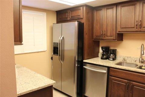 Condominio en alquiler en New Smyrna Beach, Florida, 2 dormitorios, 105.72 m2 № 1873788 - foto 6