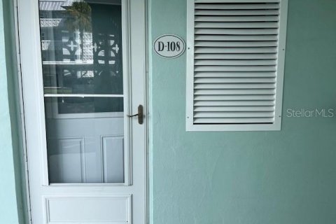 Condominio en alquiler en New Smyrna Beach, Florida, 2 dormitorios, 105.72 m2 № 1873788 - foto 1