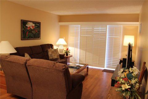 Condominio en alquiler en New Smyrna Beach, Florida, 2 dormitorios, 105.72 m2 № 1873788 - foto 3