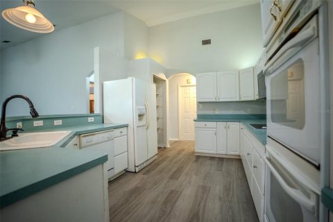 Casa en venta en Lady Lake, Florida, 5 dormitorios, 324.32 m2 № 1777482 - foto 29