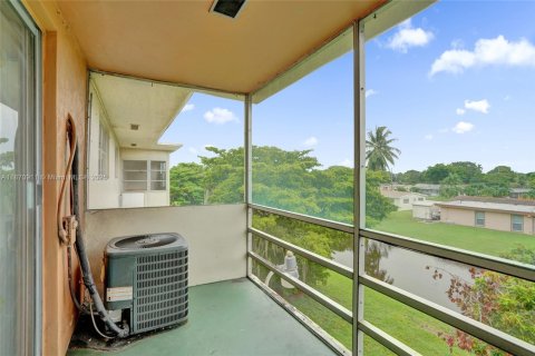 Condominio en venta en Plantation, Florida, 1 dormitorio, 69.49 m2 № 1979922 - foto 13