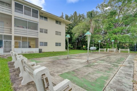 Condominio en venta en Plantation, Florida, 1 dormitorio, 69.49 m2 № 1979922 - foto 22