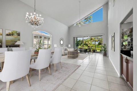 Villa ou maison à vendre à Sarasota, Floride: 3 chambres, 210.42 m2 № 2230201 - photo 10