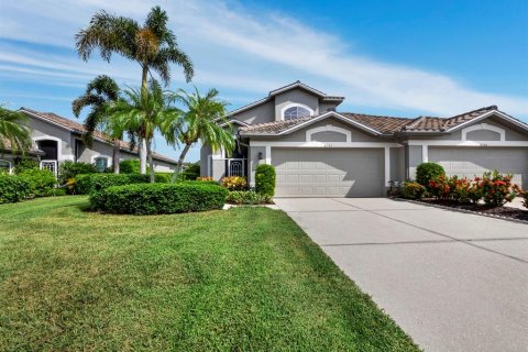 Villa ou maison à vendre à Sarasota, Floride: 3 chambres, 210.42 m2 № 2230201 - photo 4