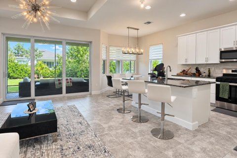 Villa ou maison à vendre à Westlake, Floride: 3 chambres, 177.72 m2 № 2411828 - photo 4