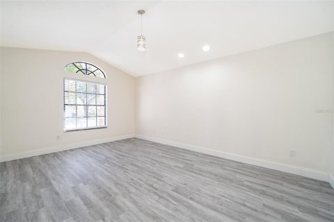 House in Ocoee, Florida 3 bedrooms, 157.93 sq.m. № 1543179 - photo 17