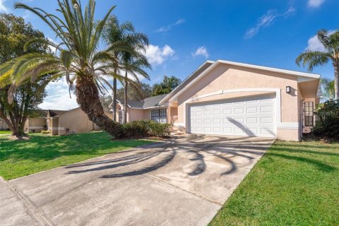 House in Ocoee, Florida 3 bedrooms, 157.93 sq.m. № 1543179 - photo 1