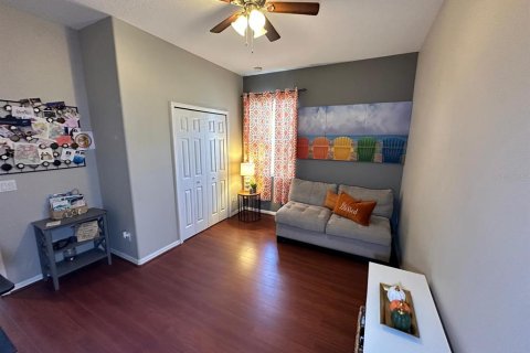 House in Orlando, Florida 4 bedrooms, 299.05 sq.m. № 1647610 - photo 17