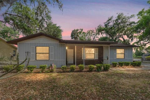 Casa en venta en Belleview, Florida, 3 dormitorios, 142.79 m2 № 1622633 - foto 1