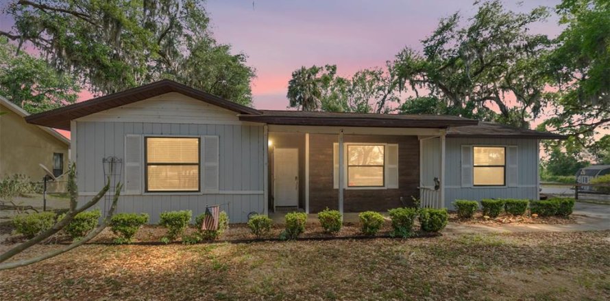 Casa en Belleview, Florida 3 dormitorios, 142.79 m2 № 1622633