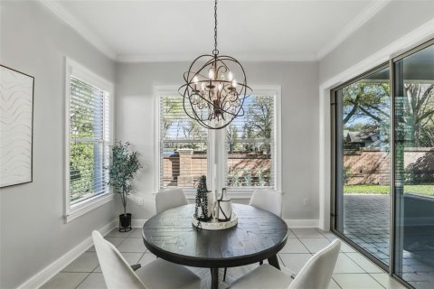 House in Lake Mary, Florida 4 bedrooms, 301.1 sq.m. № 1558034 - photo 15