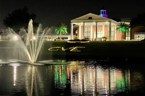 Condominio en venta en Deerfield Beach, Florida, 1 dormitorio, 65.03 m2 № 1981946 - foto 22