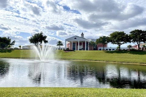 Condominio en venta en Deerfield Beach, Florida, 1 dormitorio, 65.03 m2 № 1981946 - foto 21