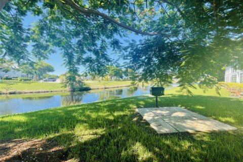 Condominio en venta en Deerfield Beach, Florida, 1 dormitorio, 65.03 m2 № 1981946 - foto 16