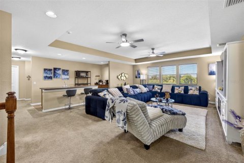 House in Riverview, Florida 6 bedrooms, 546.64 sq.m. № 2405697 - photo 12
