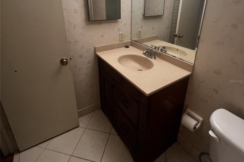 Townhouse in Gainesville, Florida 2 bedrooms, 86.31 sq.m. № 1910308 - photo 7