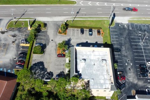 Propiedad comercial en alquiler en Lutz, Florida, 456.89 m2 № 736691 - foto 9
