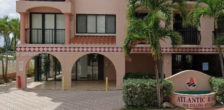 Кондоминиум с 2 спальнями в Серфсайд, Флорида № 1992160