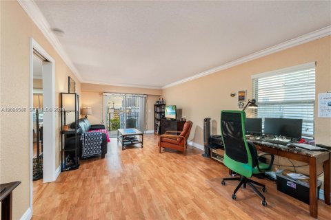 Copropriété à vendre à Miami Beach, Floride: 1 chambre, 76.46 m2 № 2066415 - photo 10