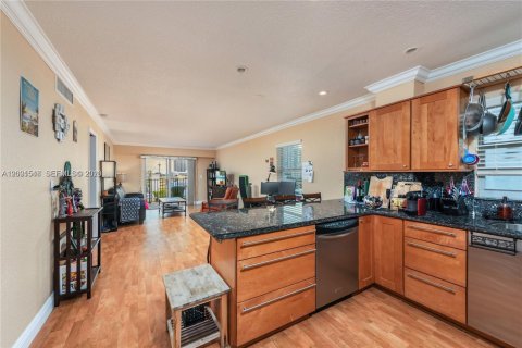 Copropriété à vendre à Miami Beach, Floride: 1 chambre, 76.46 m2 № 2066415 - photo 9