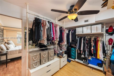 Copropriété à vendre à Miami Beach, Floride: 1 chambre, 76.46 m2 № 2066415 - photo 16