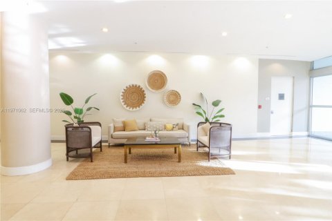 Copropriété à louer à Miami, Floride: 1 chambre, 62.99 m2 № 2032884 - photo 3