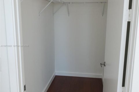 Copropriété à louer à Miami, Floride: 1 chambre, 62.99 m2 № 2032884 - photo 28