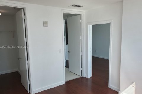 Copropriété à louer à Miami, Floride: 1 chambre, 62.99 m2 № 2032884 - photo 27
