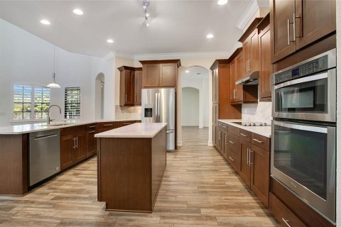Casa en venta en Orlando, Florida, 5 dormitorios, 334.63 m2 № 1914772 - foto 3