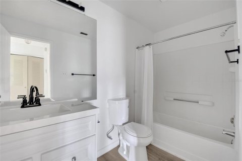 Купить кондоминиум в Киссимми, Флорида 3 комнаты, 84.54м2, № 1898862 - фото 12