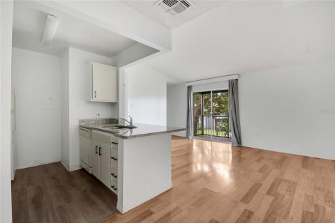 Купить кондоминиум в Киссимми, Флорида 3 комнаты, 84.54м2, № 1898862 - фото 14