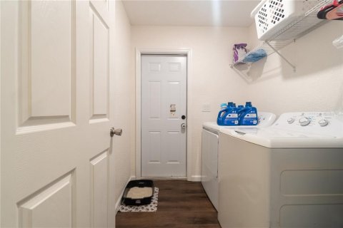 Casa en venta en Winter Haven, Florida, 3 dormitorios, 130.43 m2 № 2345164 - foto 19