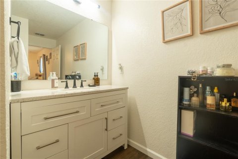 Casa en venta en Winter Haven, Florida, 3 dormitorios, 130.43 m2 № 2345164 - foto 25