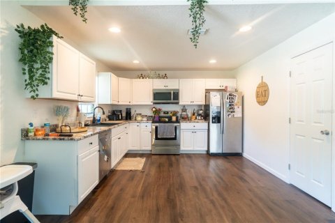 Casa en venta en Winter Haven, Florida, 3 dormitorios, 130.43 m2 № 2345164 - foto 5