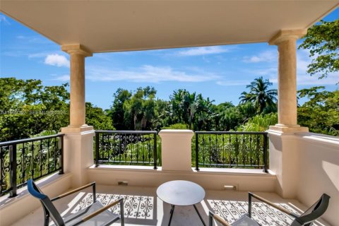 Condominio en venta en Miami Beach, Florida, 3 dormitorios, 190.36 m2 № 2057180 - foto 28