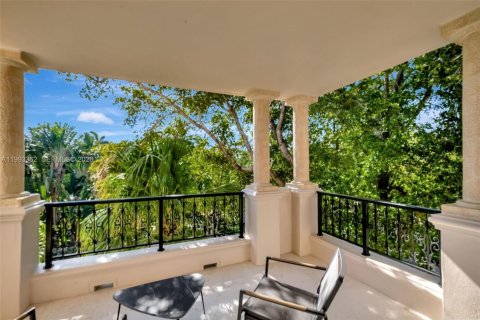 Condominio en venta en Miami Beach, Florida, 3 dormitorios, 190.36 m2 № 2057180 - foto 22