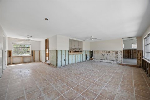 Casa en venta en Saint Pete Beach, Florida, 3 dormitorios, 136.19 m2 № 1580974 - foto 17