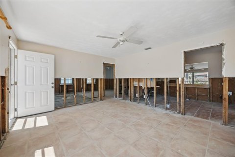 Casa en venta en Saint Pete Beach, Florida, 3 dormitorios, 136.19 m2 № 1580974 - foto 19