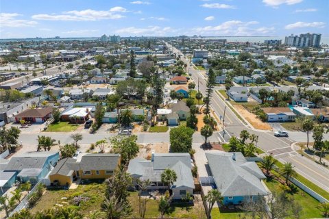 Casa en venta en Saint Pete Beach, Florida, 3 dormitorios, 136.19 m2 № 1580974 - foto 13