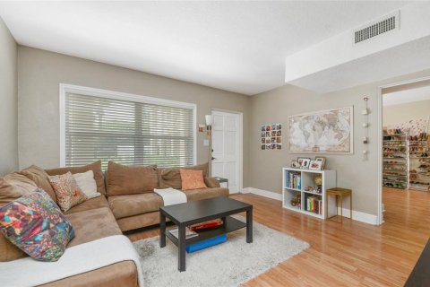 Copropriété à vendre à Orlando, Floride: 2 chambres, 53.14 m2 № 2228313 - photo 9