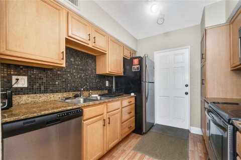 Copropriété à vendre à Orlando, Floride: 2 chambres, 53.14 m2 № 2228313 - photo 3