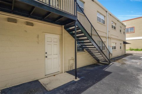 Copropriété à vendre à Orlando, Floride: 2 chambres, 53.14 m2 № 2228313 - photo 15
