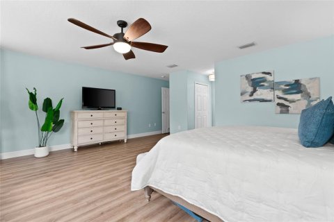 Villa ou maison à vendre à Lutz, Floride: 6 chambres, 281.4 m2 № 2150019 - photo 25