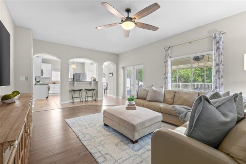Villa ou maison à vendre à Lutz, Floride: 6 chambres, 281.4 m2 № 2150019 - photo 16