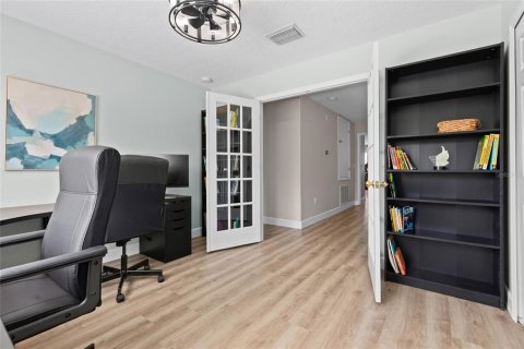 Villa ou maison à vendre à Lutz, Floride: 6 chambres, 281.4 m2 № 2150019 - photo 30