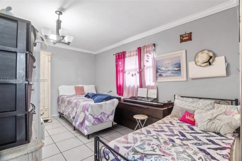 Villa ou maison à vendre à Miami Gardens, Floride: 3 chambres, 125.42 m2 № 1974807 - photo 10