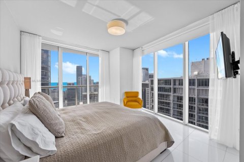 Copropriété à vendre à Miami, Floride: 2 chambres, 94.02 m2 № 1940437 - photo 10