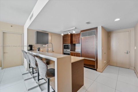 Copropriété à vendre à Miami, Floride: 2 chambres, 94.02 m2 № 1940437 - photo 8